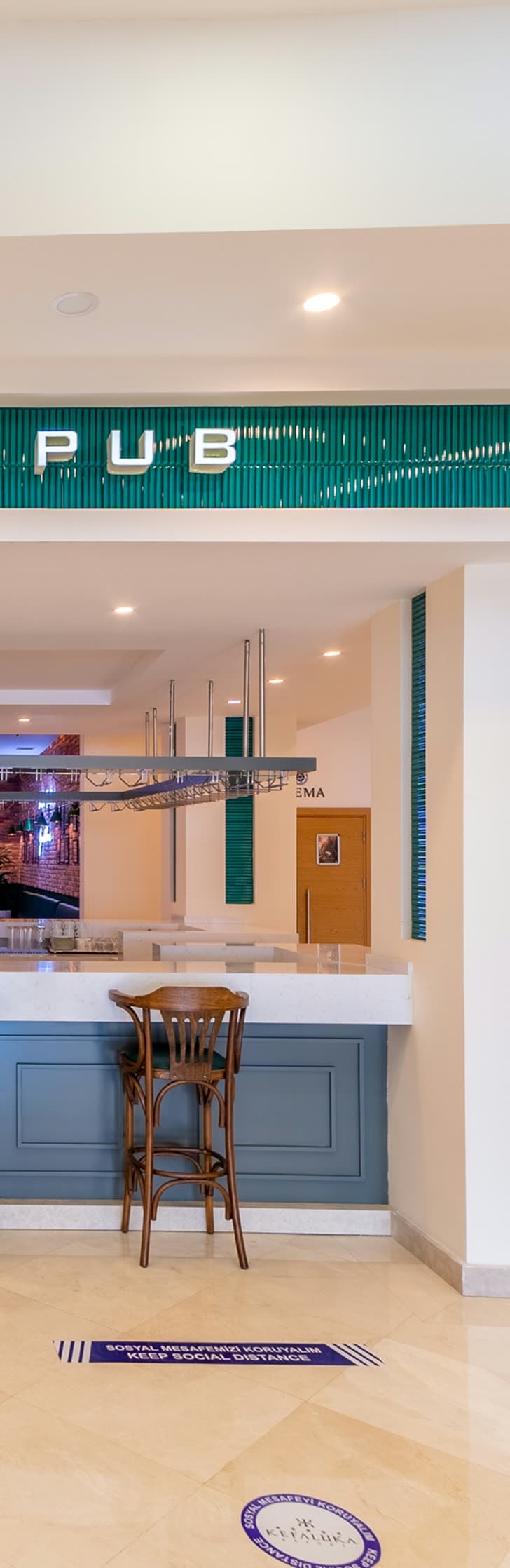 SPORTS PUB listing center image - Kefaluka Resort
